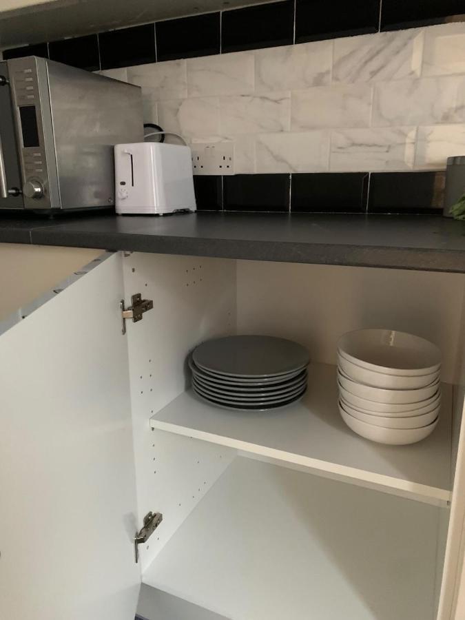 M&B Accommodation Lincoln Bagian luar foto