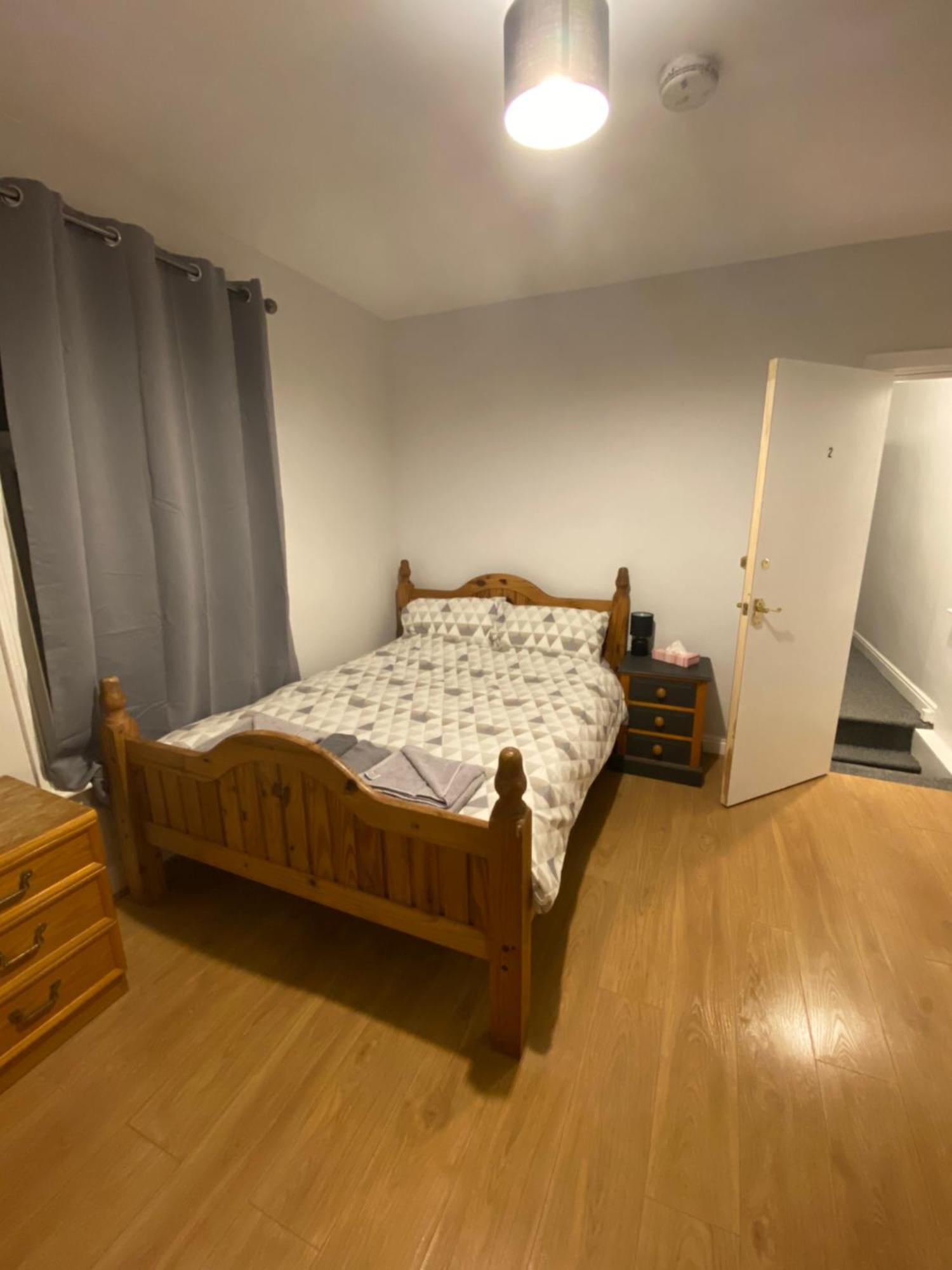 M&B Accommodation Lincoln Bagian luar foto